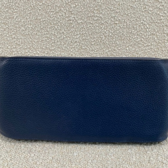 Authentic Hermes Taurillon Clemence Jypsiere 31 Crossbody Sapphire Blue - Picture 7 of 16